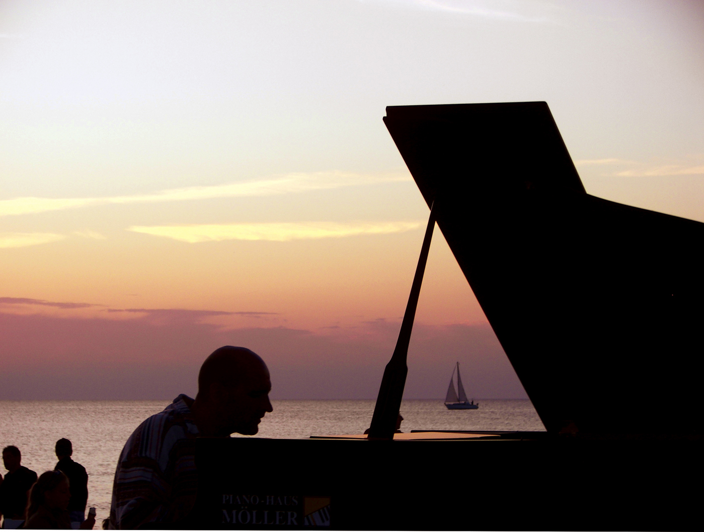 SUNSET PIANO CONCERT