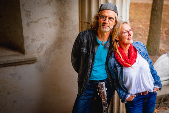 Lieder aus dem Hut - DUO LIAISONG